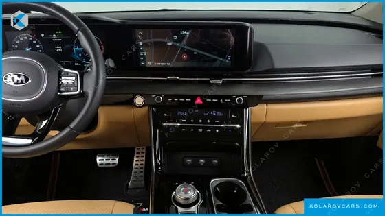 KIA CARNIVAL 7-SEATER SIGNATURE