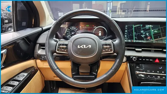 KIA CARNIVAL 9-SEATER NOBLESSE