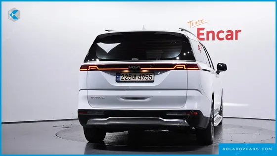 KIA CARNIVAL 9-SEATER SIGNATURE