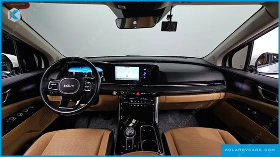 KIA CARNIVAL 9-SEATER SIGNATURE
