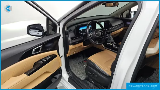 KIA CARNIVAL 9-SEATER SIGNATURE