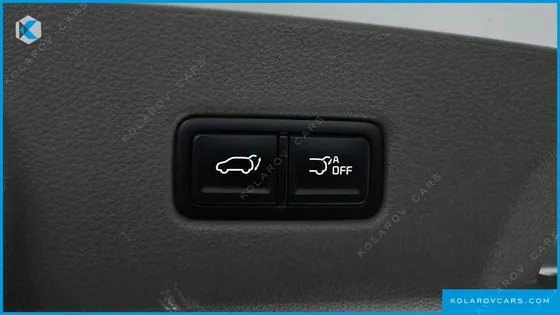 KIA CARNIVAL 7-SEATER HI-LIMOUSINE