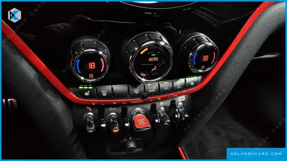 MINI COUNTRYMAN JCW LAUNCH PACK