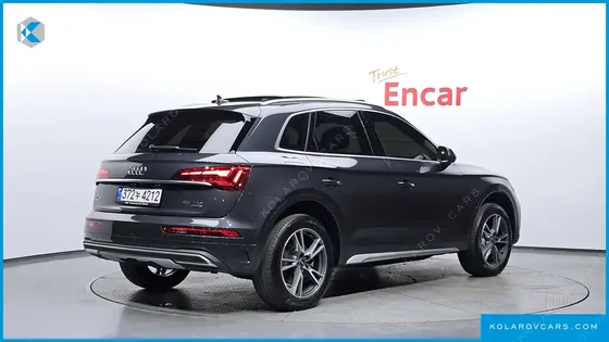 AUDI Q5 45 TFSI QUATTRO