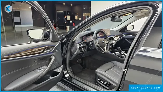BMW 5 SERIES 520I LUXURY