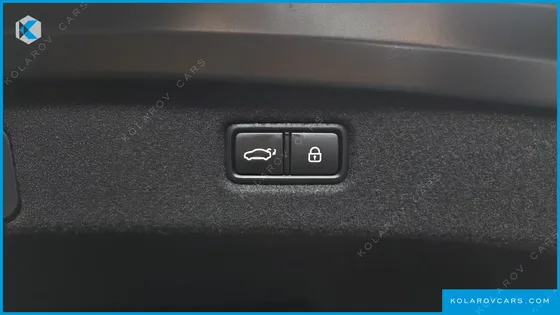 GENESIS G90 3.3 T AWD