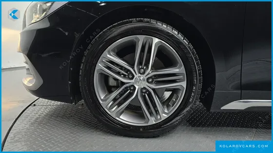HYUNDAI GRANDEUR 3.0 EXCLUSIVE