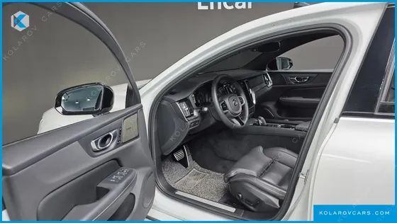 VOLVO S60 B5 R-DESIGN