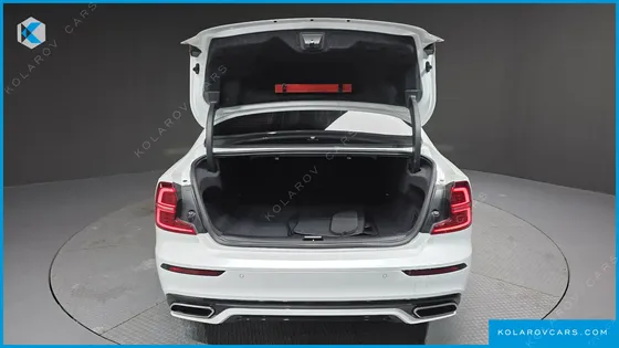 VOLVO S60 B5 R-DESIGN