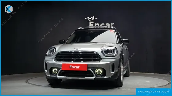 MINI COUNTRYMAN CLASSIC PLUS LAUNCH PACK