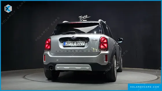 MINI COUNTRYMAN CLASSIC PLUS LAUNCH PACK