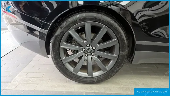 LAND ROVER RANGE ROVER VELAR 3.0 D300 R-DYNAMIC HSE
