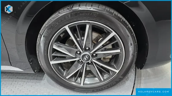 HYUNDAI GRANDEUR 2.5