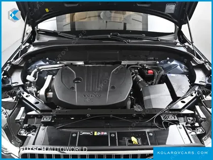 VOLVO XC60 B5 ULTIMATE BRIGHT