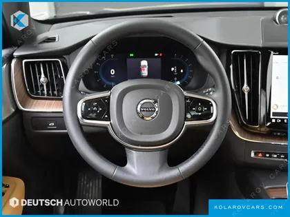 VOLVO XC60 B5 ULTIMATE BRIGHT
