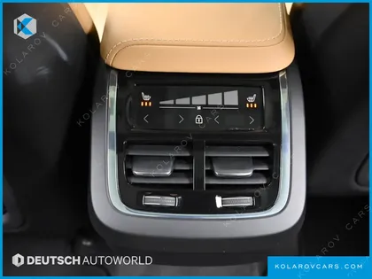 VOLVO XC60 B5 ULTIMATE BRIGHT
