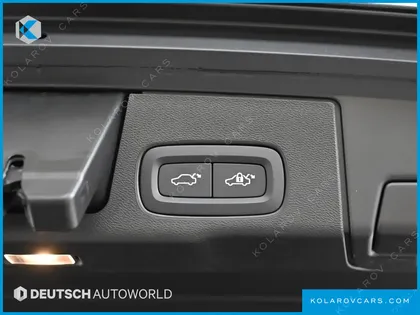 VOLVO XC60 B5 ULTIMATE BRIGHT