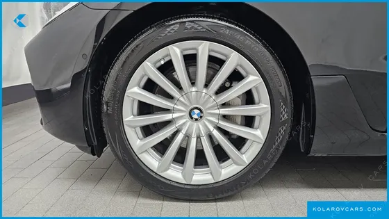 BMW GRAN TURISMO (GT) 620D LUXURY