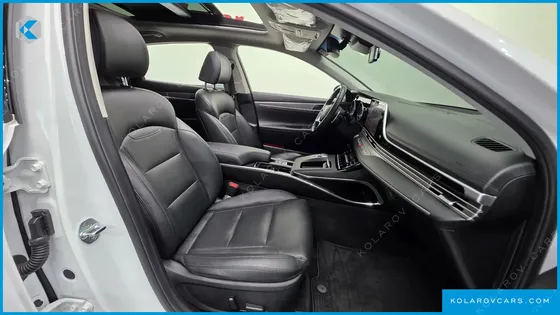 HYUNDAI GRANDEUR 3.0 LPI RENT CAR