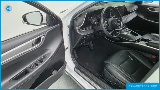 HYUNDAI GRANDEUR 3.0 LPI RENT CAR