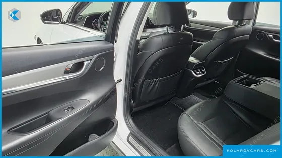 HYUNDAI GRANDEUR 3.0 LPI RENT CAR