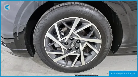 HYUNDAI GRANDEUR EXCLUSIVE