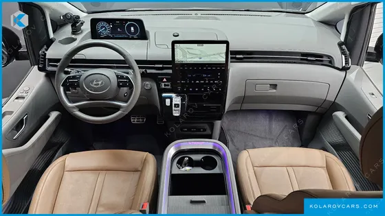 HYUNDAI STARIA HEV 1.6 LOUNGE 9-SEATER