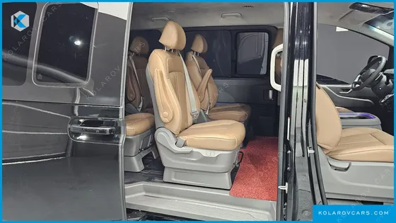 HYUNDAI STARIA HEV 1.6 LOUNGE 9-SEATER