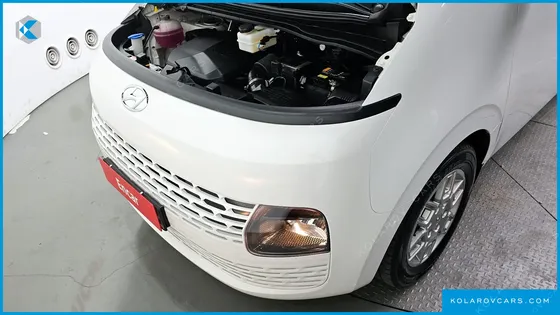 HYUNDAI STARIA TOURER 11-SEATER