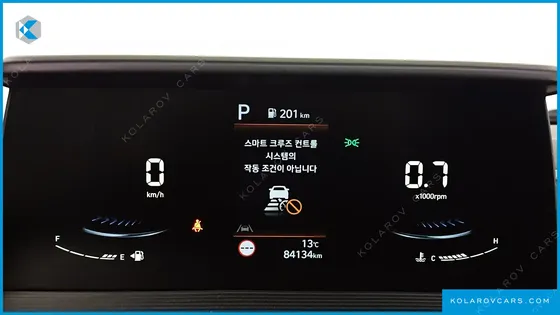 HYUNDAI STARIA TOURER 11-SEATER