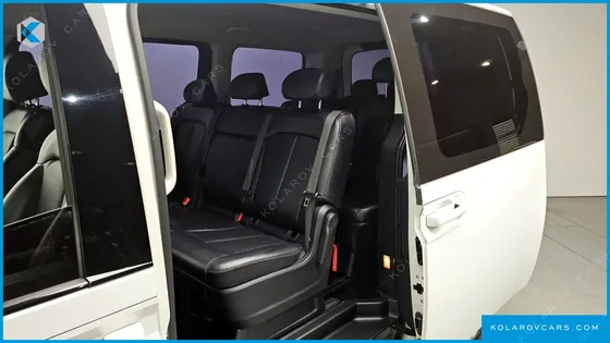 HYUNDAI STARIA TOURER 11-SEATER