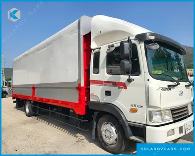HYUNDAI MEGA TRUCK GOLD