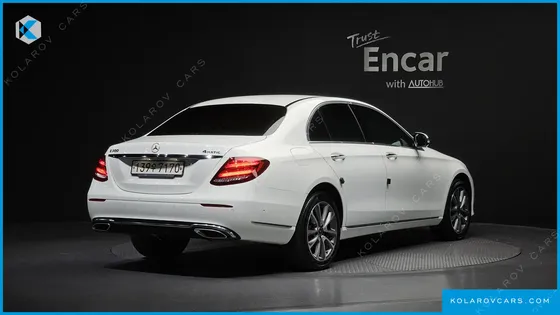 MERCEDES E-CLASS E300 4MATIC EXCLUSIVE