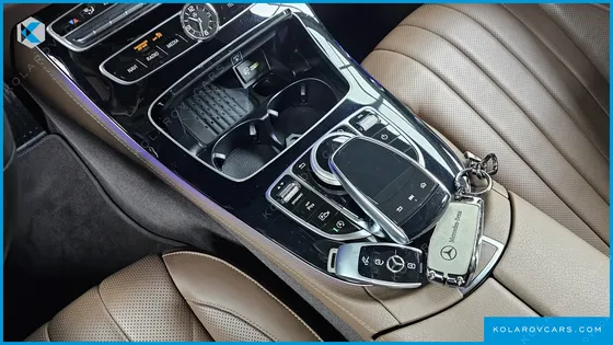 MERCEDES E-CLASS E300 4MATIC EXCLUSIVE