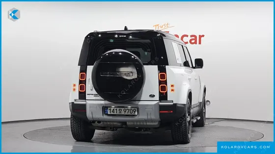 LAND ROVER DEFENDER 110 D240 SE