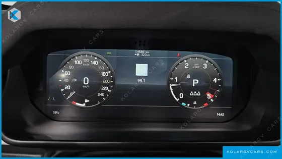 LAND ROVER DEFENDER 110 D240 SE