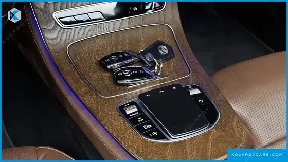 MERCEDES E-CLASS E250 EXCLUSIVE