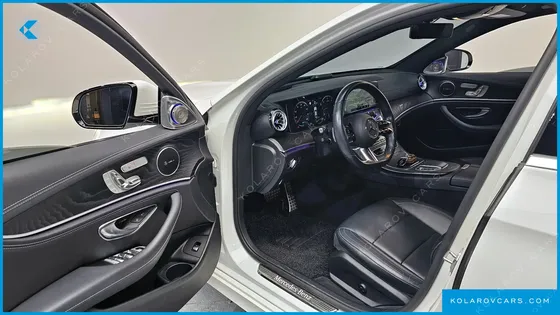 MERCEDES E-CLASS E220D 4MATIC AMG LINE