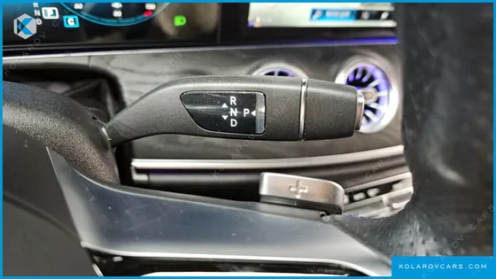 MERCEDES E-CLASS E220D 4MATIC AMG LINE