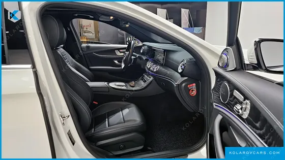 MERCEDES E-CLASS E220D 4MATIC AMG LINE