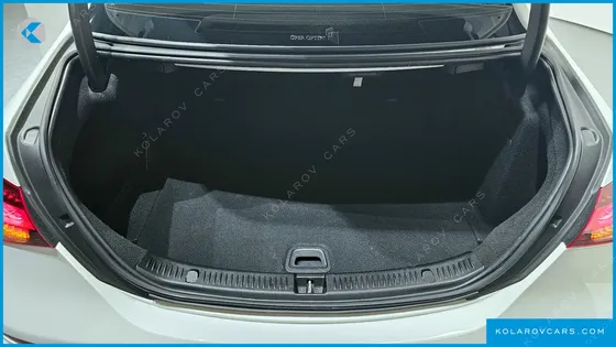MERCEDES E-CLASS E220D 4MATIC AMG LINE