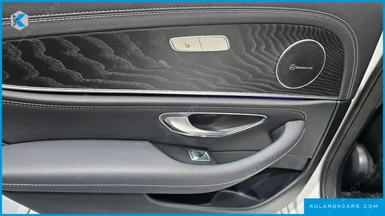 MERCEDES E-CLASS E220D 4MATIC AMG LINE