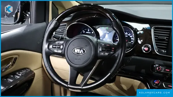 KIA CARNIVAL 9-SEATER NOBLESSE SPECIAL