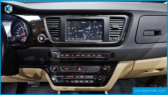 KIA CARNIVAL 9-SEATER NOBLESSE SPECIAL