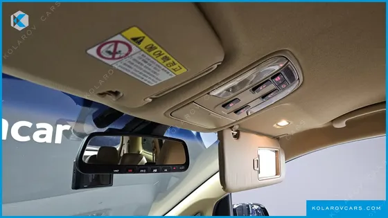 KIA CARNIVAL 9-SEATER NOBLESSE SPECIAL