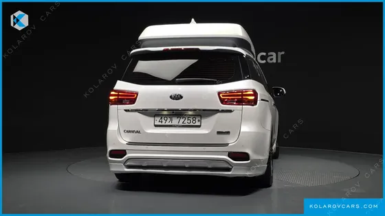 KIA CARNIVAL GASOLINE 9-SEATER HI-LIMOUSINE