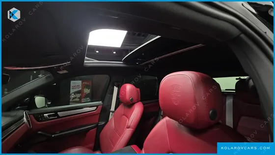 PORSCHE CAYENNE 3.0 PLATINUM EDITION