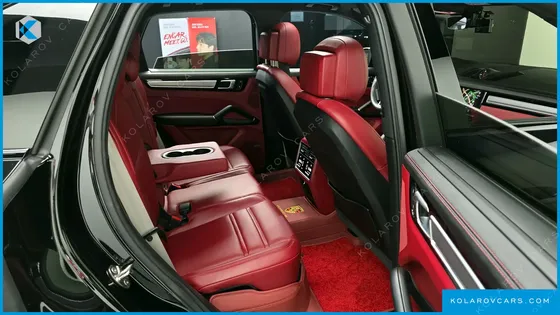 PORSCHE CAYENNE 3.0 PLATINUM EDITION