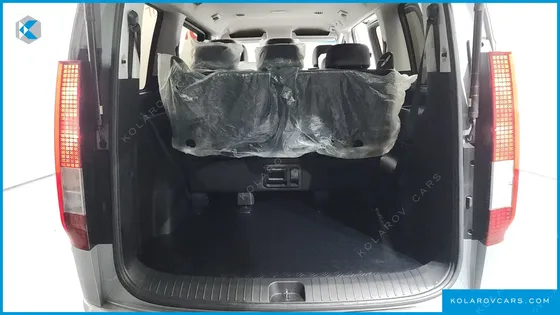 HYUNDAI STARIA 4WD TOURER 9-SEATER