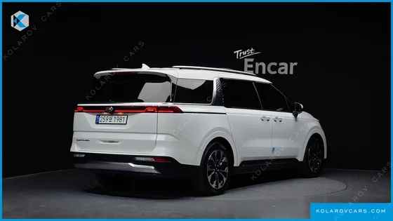 KIA CARNIVAL 9-SEATER SIGNATURE